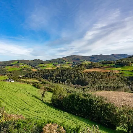 El Desvan De Alborada Del Eo Holiday home